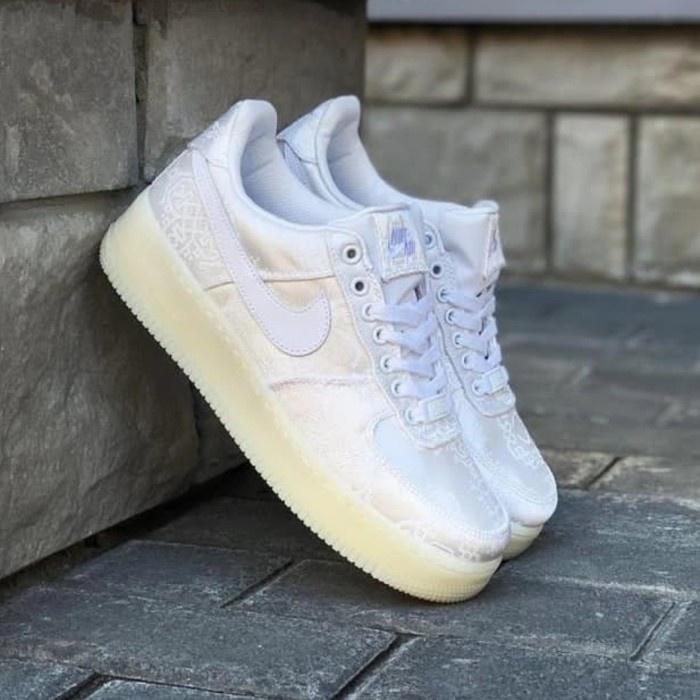 af1 x clot white silk