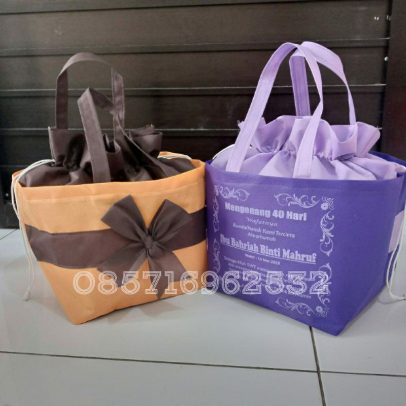 

tas hajatan tas berkat UK DUS 20x20 model serut sablon+pita