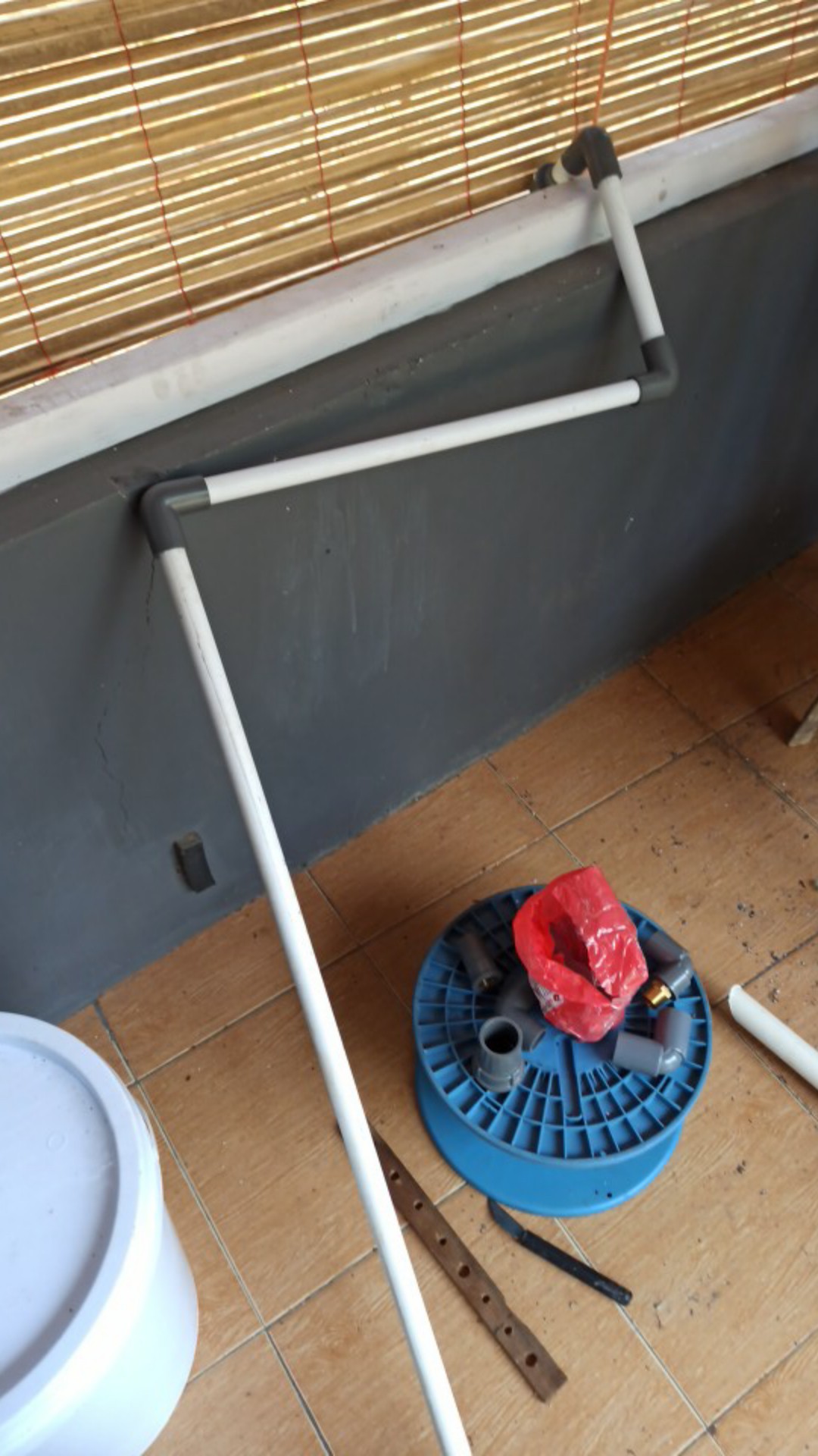 Elbow Aw 1/2 (pralon) - Knie