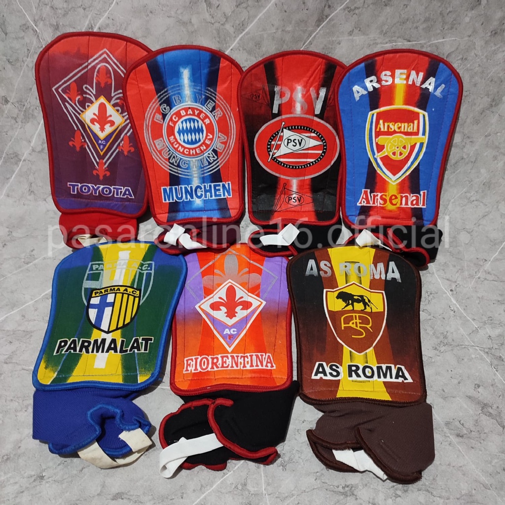 DEKER LUTUT FUTSAL / SEPAK BOLA ANEKA