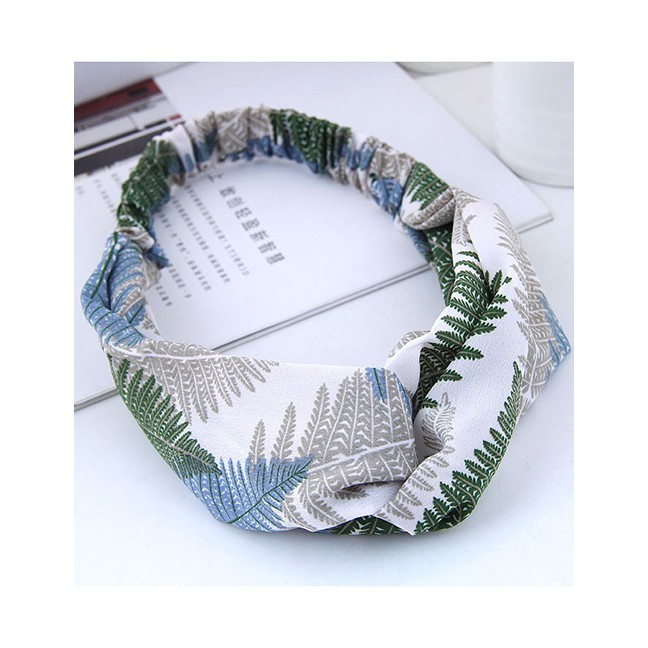 LRC Bando Fashion  Leaf Pattern Decorated Hairband