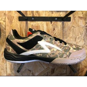 Baru  sepatu futsal Specs Metasala Showtime