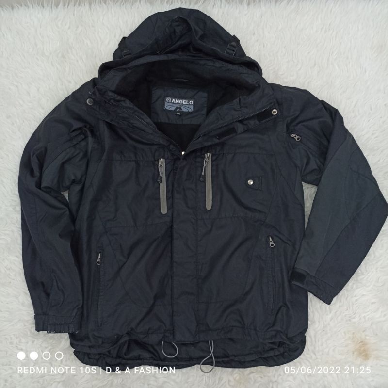 JAKET OUTDOOR / JAKET GUNUNG BIGSIZE 105 ANGELO (LD130 P73)