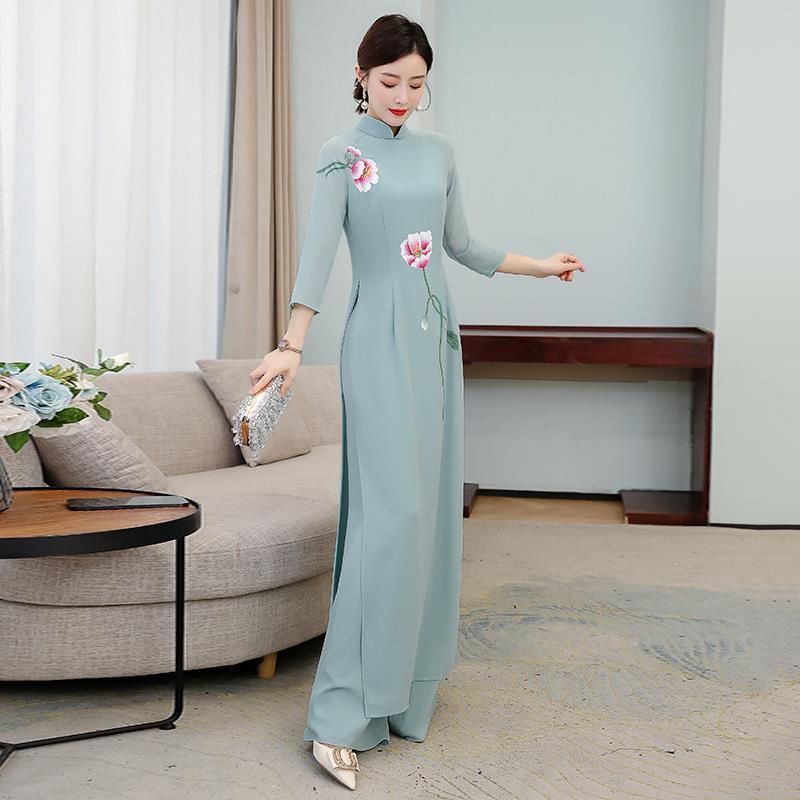 Love new Vietnamese cheongsam traditional Vietnamese Audrey two-piece set of daily performance cloth