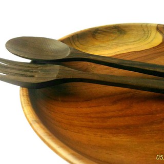 Populer Set Piring Kayu Jati Sendok Garpu Sumpit Populer Set Piring Kayu Jati Sendok Garpu Sumpit