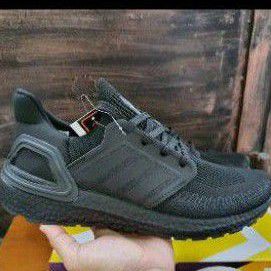 SEPATU ADIDAS ULTRABOOST 20 BLACK
