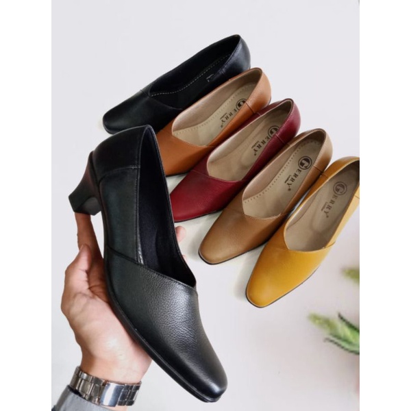 SEPATU HEELS KULIT SAPI ASLI PAPIRUT SUKAREGANG GARUT KULIT SAPI