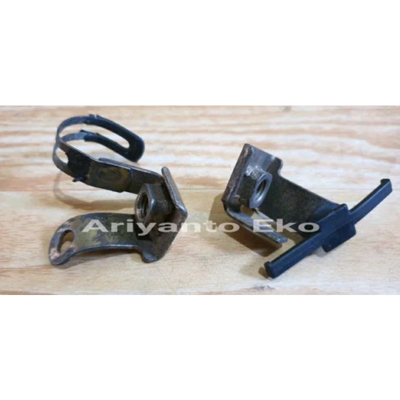 Mur kupingan lampu depan Honda Tiger lama lawas Tirev Tilas Original copotan