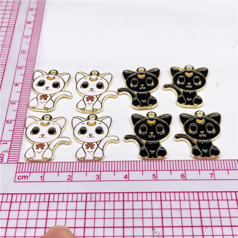 4pcs Liontin Enamel Handmade Bentuk Kucing Bahan Alloy Untuk Membuat Perhiasan Charms