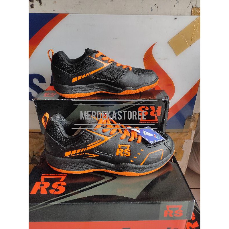 SEPATU BADMINTON RS SUPER SERIES 621