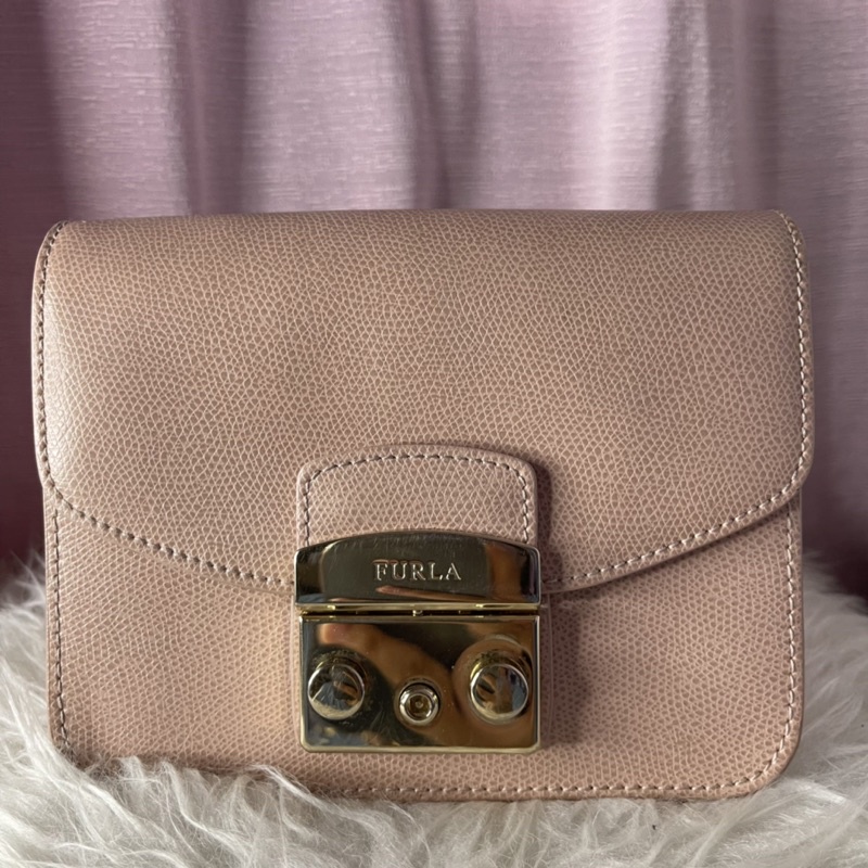 [preloved] Furla Mini Metropolis Authentic Original Sling bag wanita Tas