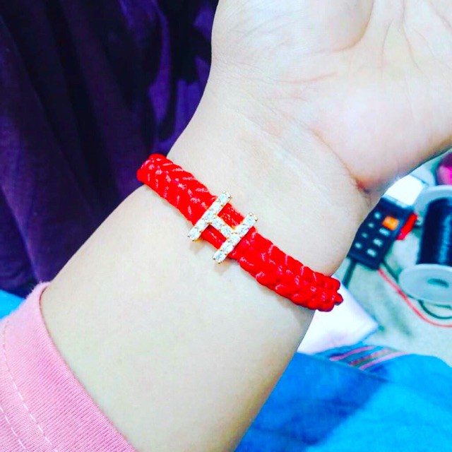 Gelang tangan wanita letter H lapis emas