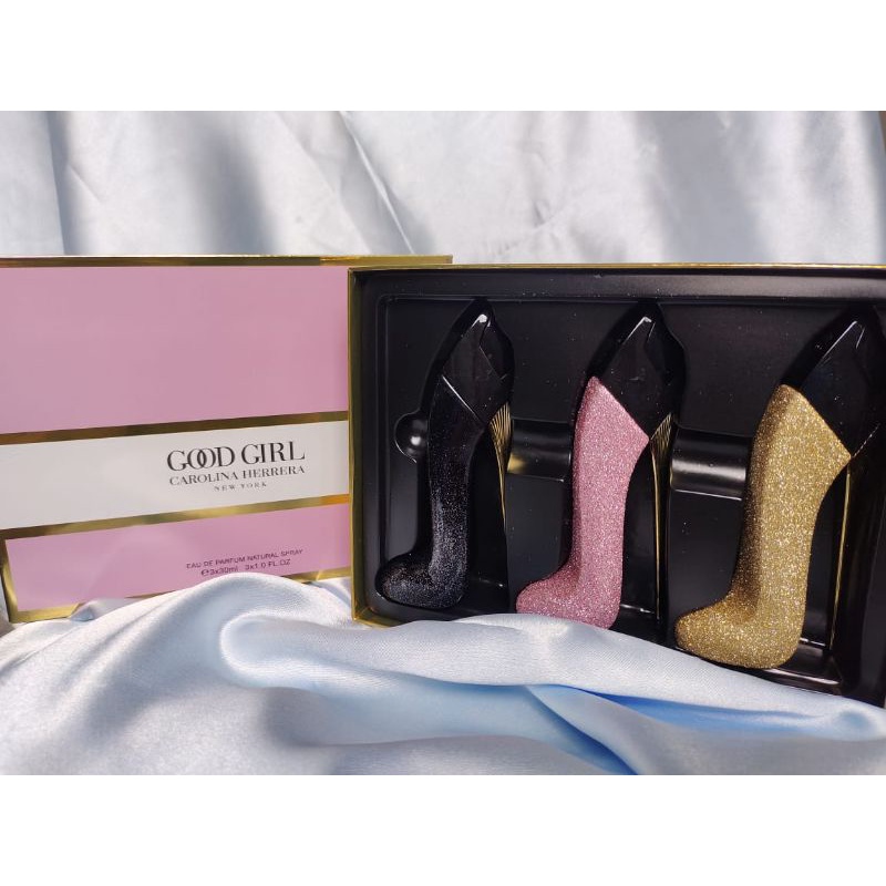 Parfum Wanita Good Girl Carolina Herrera Set ( 3x30 ml )