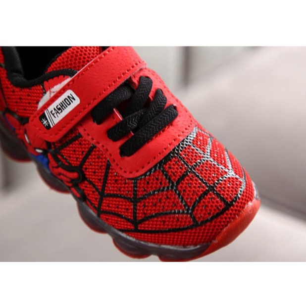 Pennay Sepatu Sneaker Anak Laki-Laki LED Motif Superhero Spiderman Kasual Santai