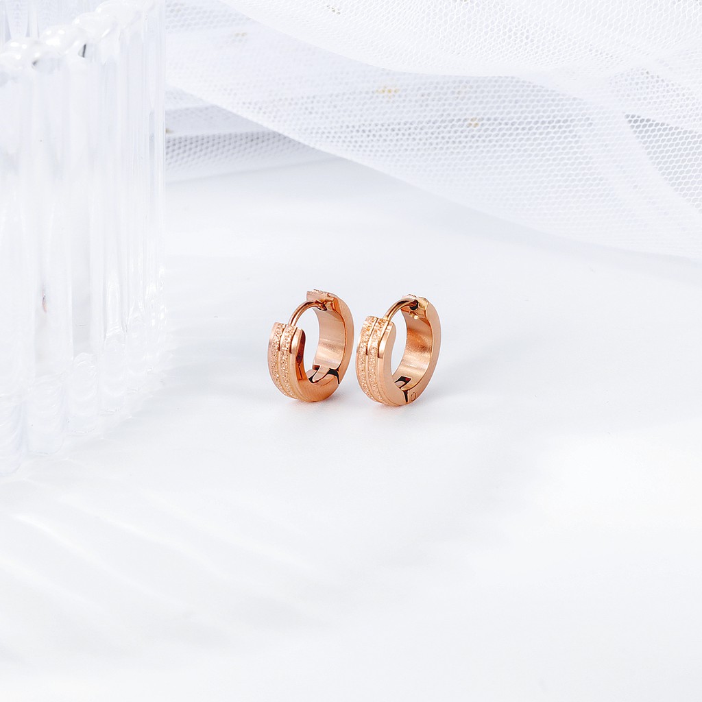 Anting Titanium Rose Gold Asli Wanita Fashion Anti Karat Murah AA055 Motif Jepit simple elegant