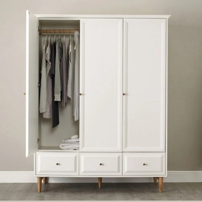 lemari pakaian minimalis 3 pintu