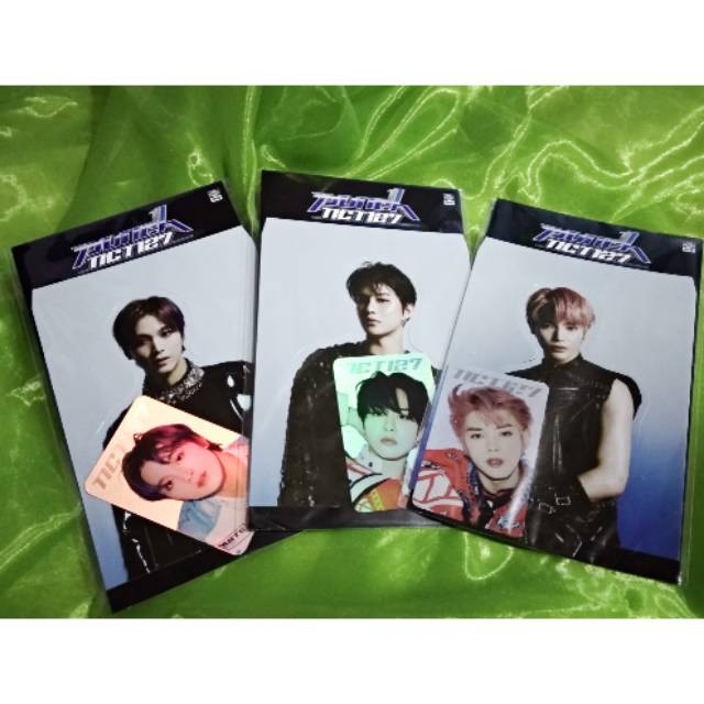 Holo standee punch NCT 127