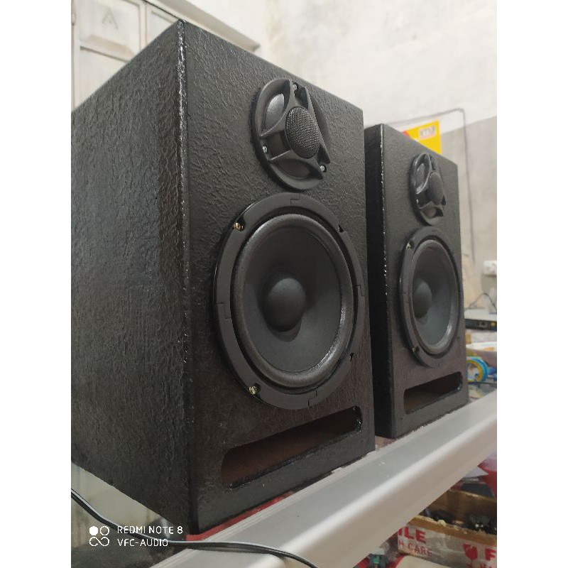 BOX Speaker kosong 6 inch