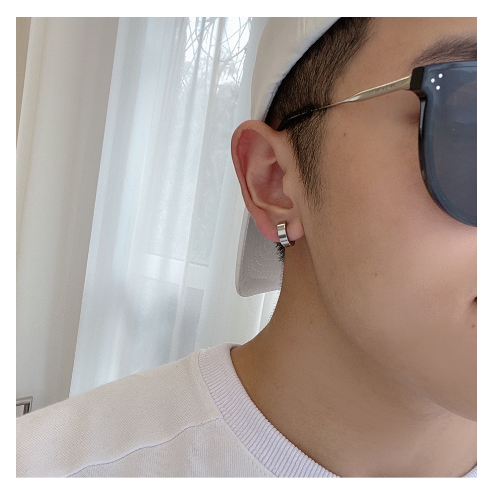 Anting Tusuk Gaya Hip Hop Untuk Wanita