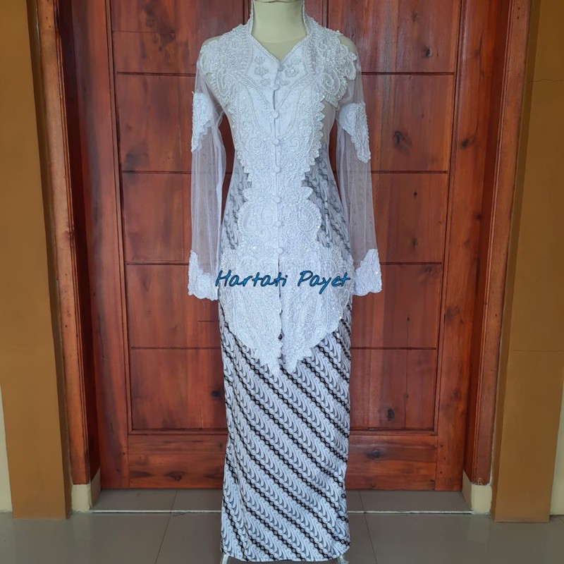 Kebaya Tangan Panjang Full Payet + Rok Batik / Kebaya Akad