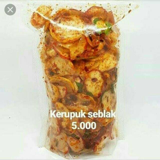 

Kerupuk seblak bantet hot rasanya itu yg bikin nagih..