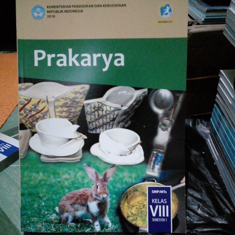 

Prakarya Diknas semester 1 kls 8
