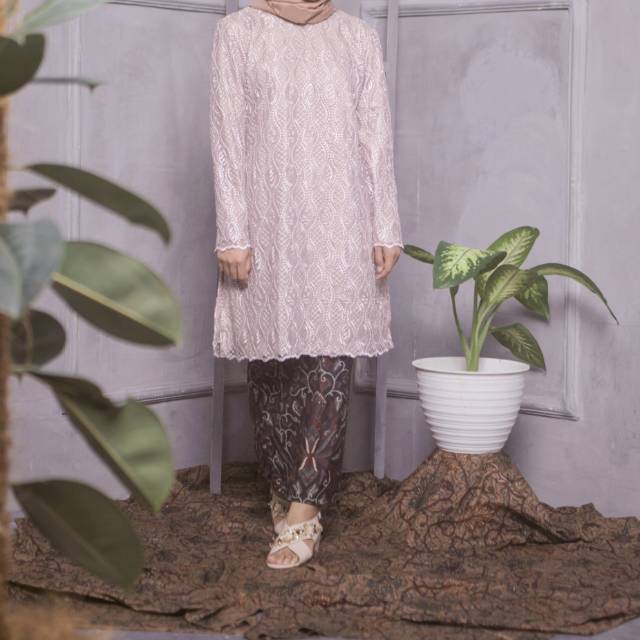 Kayla Dress