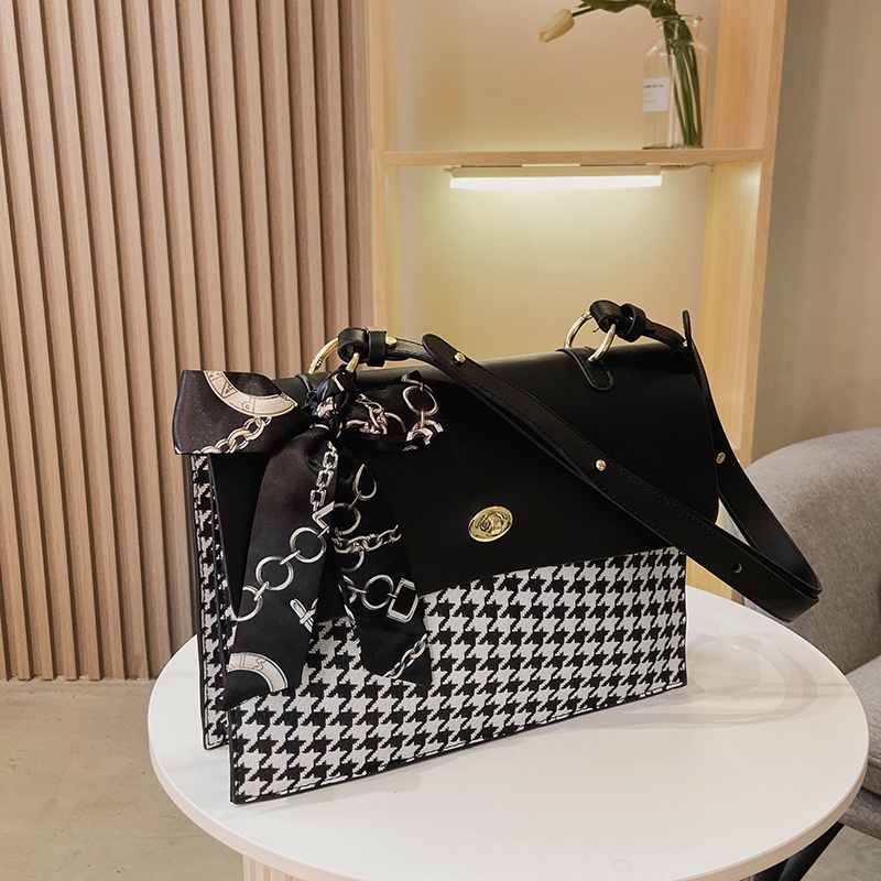 ( 2PC 1KG ) GTBI998877299 New Arrival  !!!  Tas Selempang Wanita Import   Terbaru +SALL