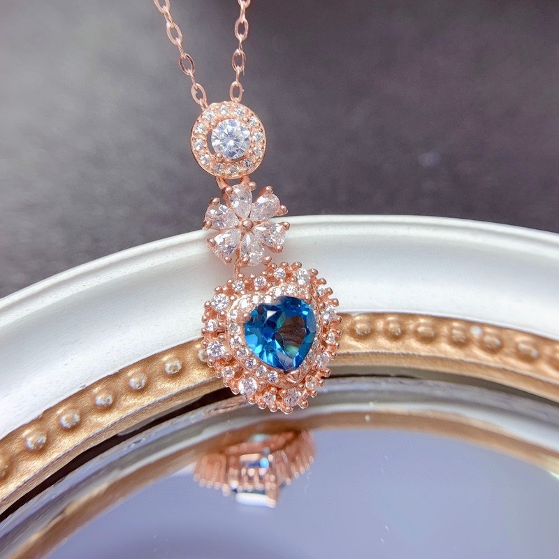 Fashion Heart of Ocean Rose Gold Natural Blue Moissanite Necklace