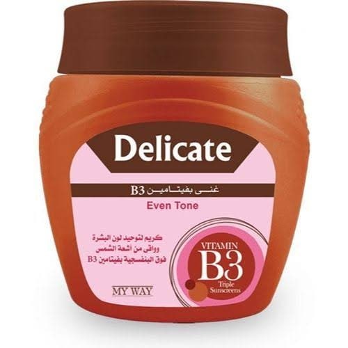 DELICATE VITAMIN B3 KRIM PELEMBAB KULIT/SKIN WHITENING/MOISTURIZING CREAM