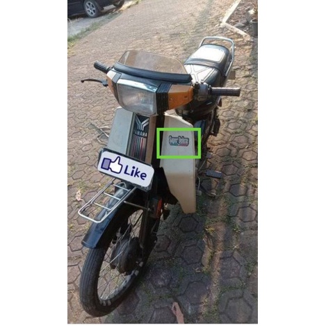 emblem logo yamaha v 80 super deluxe v80 nos  t.10n