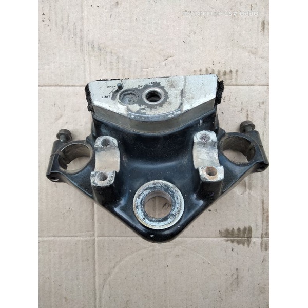 segitiga atas Tiger Revo original