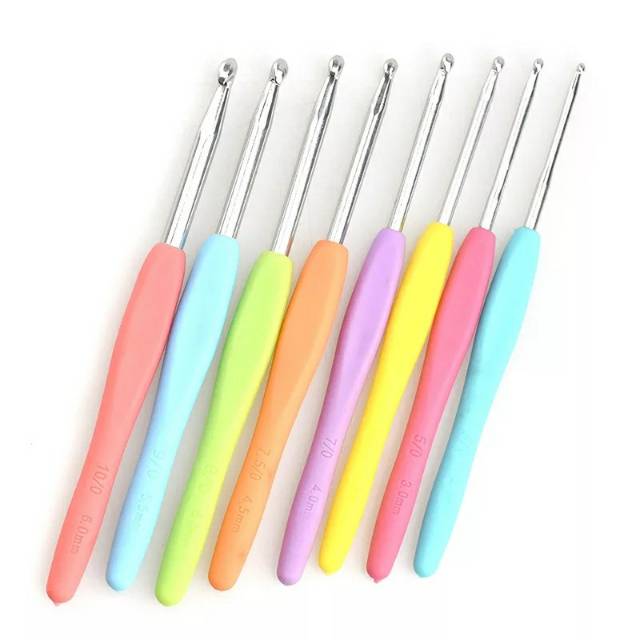 Hakpen aluminium handle plastik set/ crochet hook/jarum rajut 8pcs