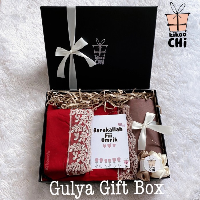 

Kikoochi Gulya Gift - Hadiah Kado Ulang Tahun Mukena Wanita Lebaran - maroon