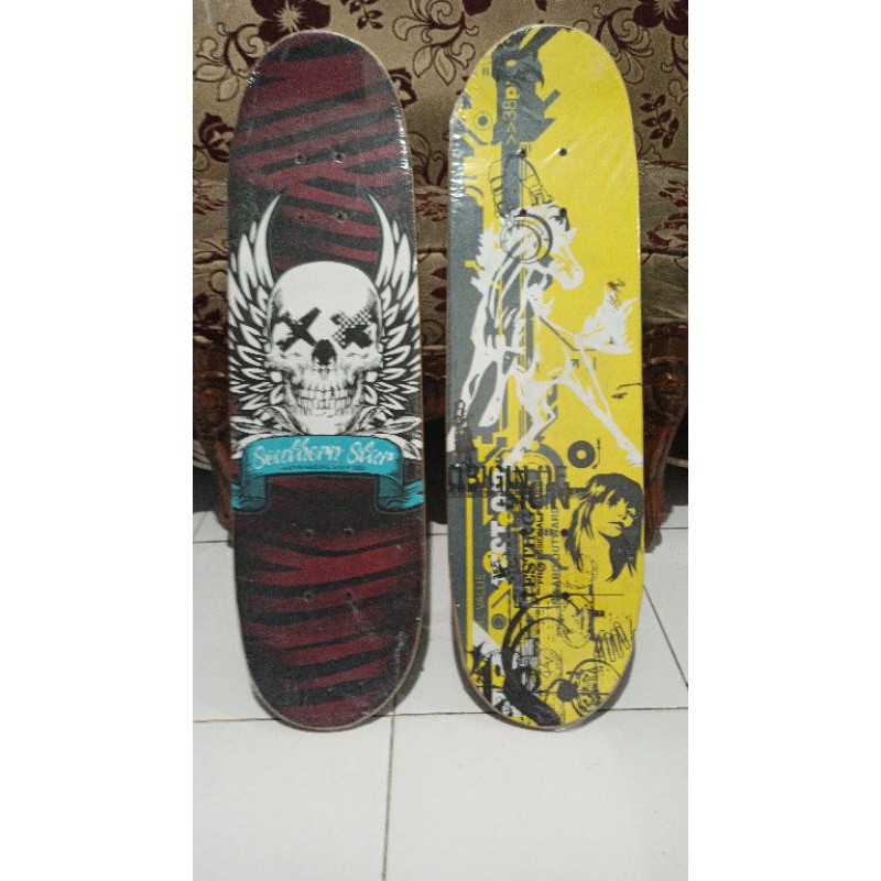 SKATEBOARD UKURAN L SKATEBOARD ANAK
