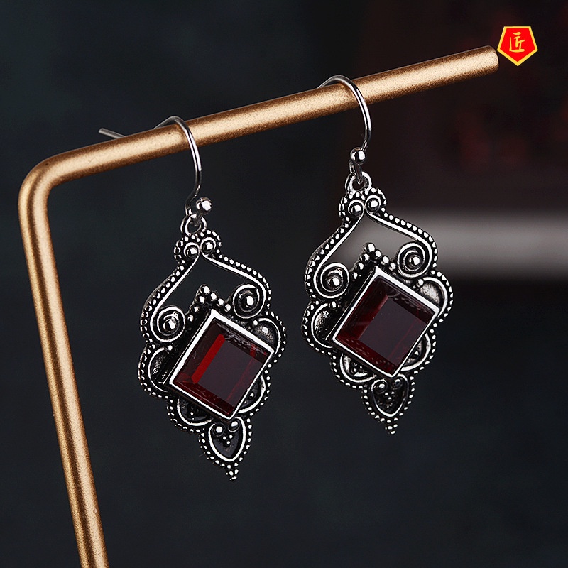 [Ready Stock]S925 Vintage Silver Inlaid Ruby Square Diamond Earrings