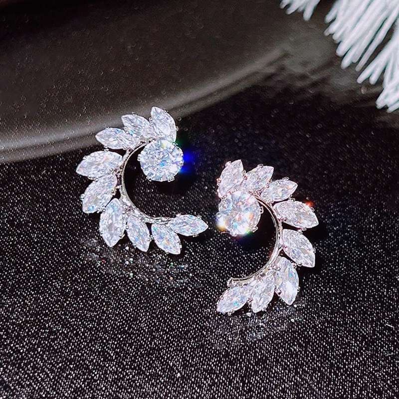 Anting Tusuk Sterling Silver 925 Desain Daun Hias Berlian Imitasi Untuk Wanita