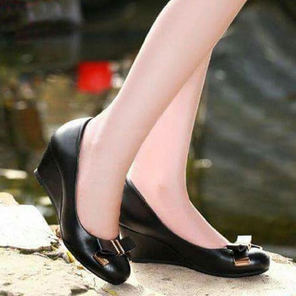 

Pantofel Doff Pita Black
