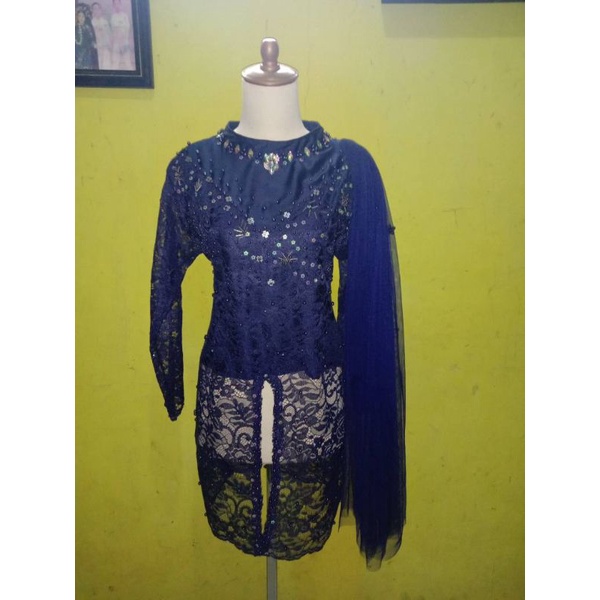 kebaya besan slayer pundak //kebaya wisuda //tunangan dll