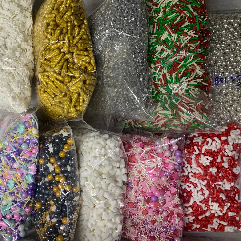 

ANEKA SPRINKLE BERBAGAI BENTUK ISI 500GR / GROSIR SPRINKLES / DEKORASI KUE / TRIMIT GULA