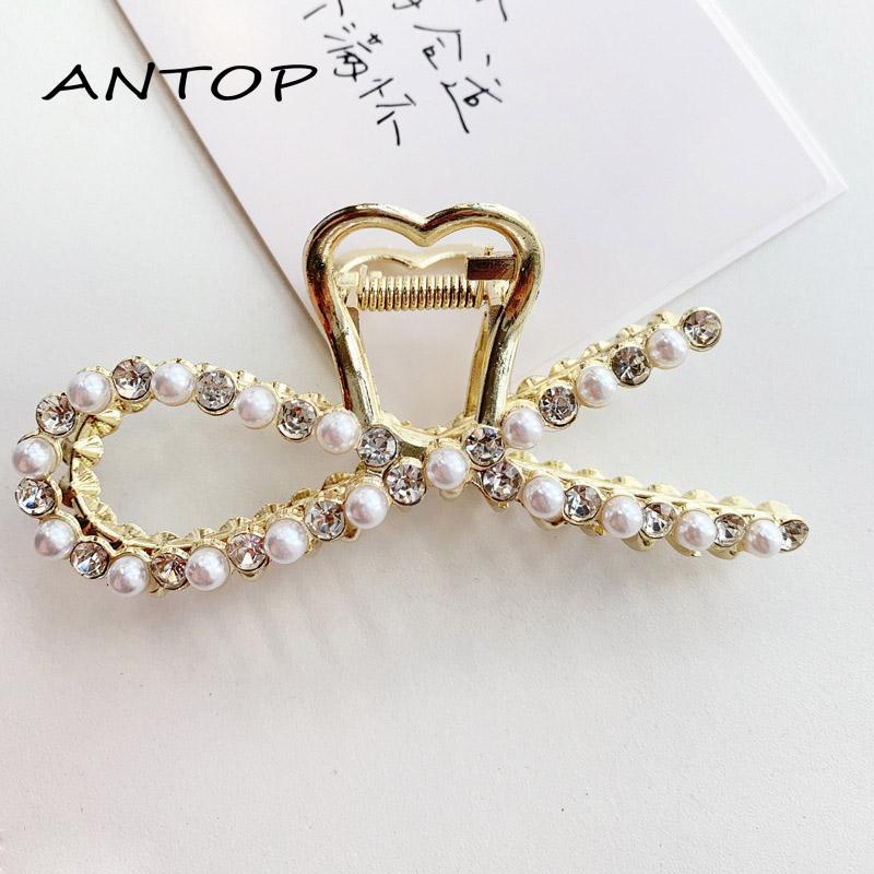 Jepit Rambut Wanita Bahan Metal Aksen Mutiara Dan Berlian Imitasi Untuk Musim Panas