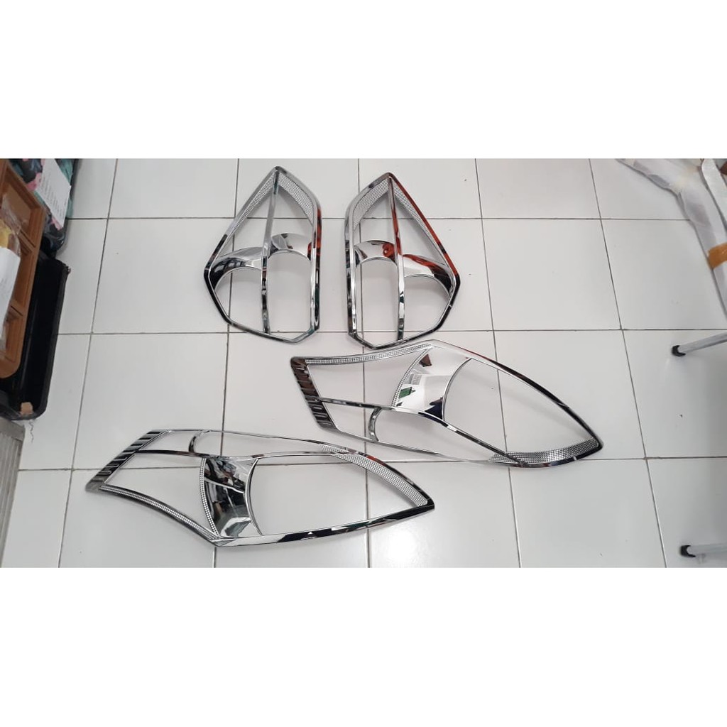 Paket Garnish Depan Belakang Suzuki Ertiga Lama Chrome