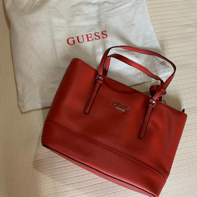 Guess preloved