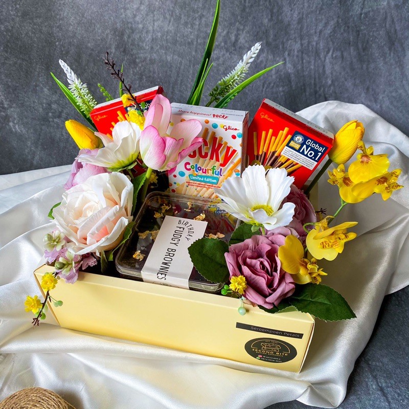 

The Birthday Package with Artificial Flowers