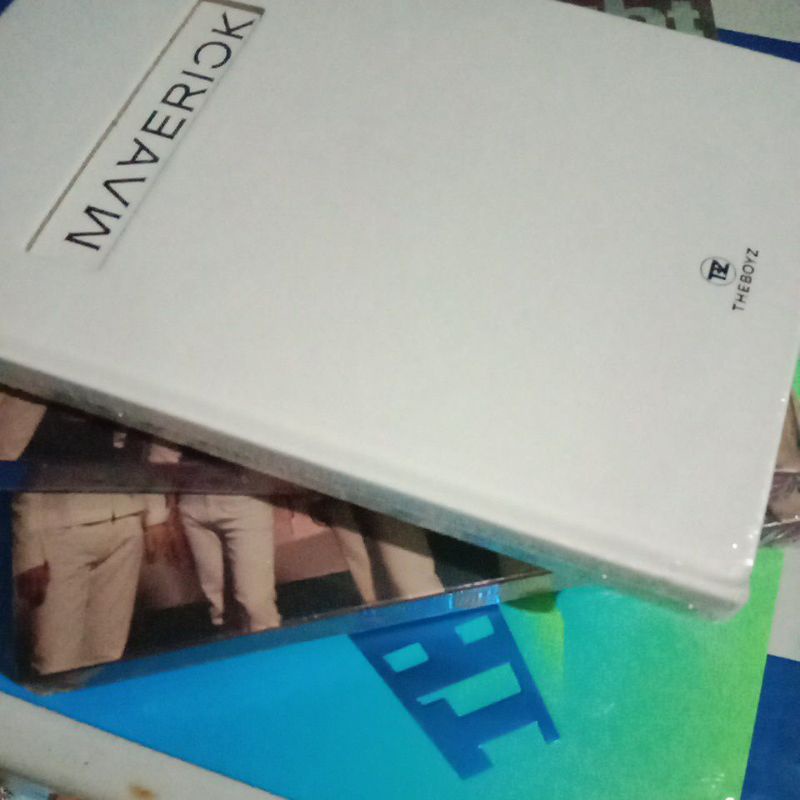 ALBUM KPOP SEALED THE BOYZ WEI