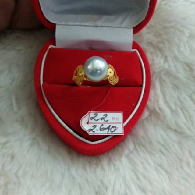 Cincin emas 22 karat mutiara air laut lombok asli bersertifikat
