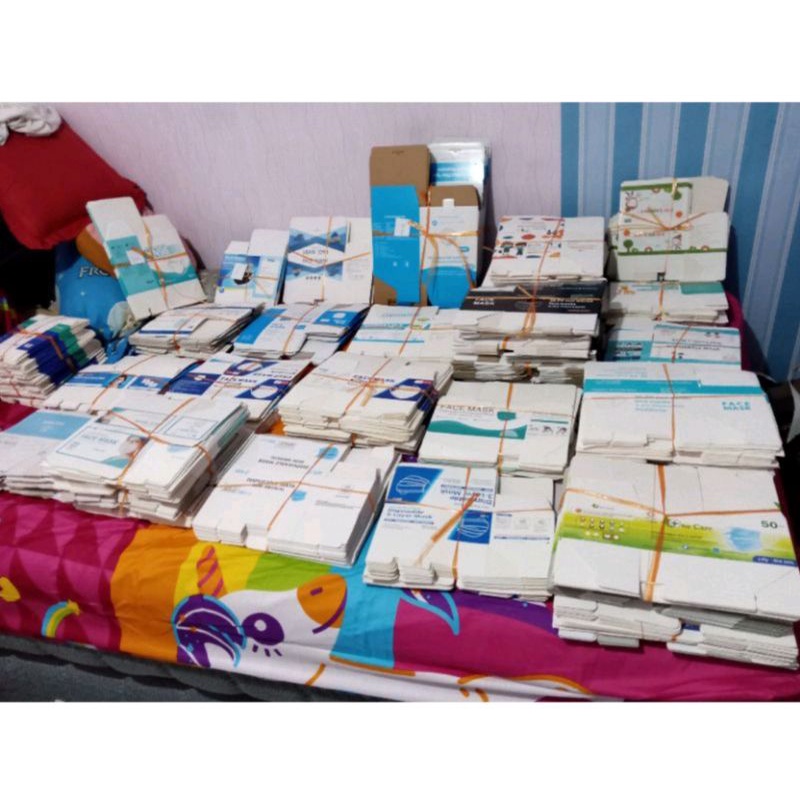 Box Masker Kosong Duckbill KN95 KF94 KN94 Earloop Hijab - Box Masker Kosong Earloop