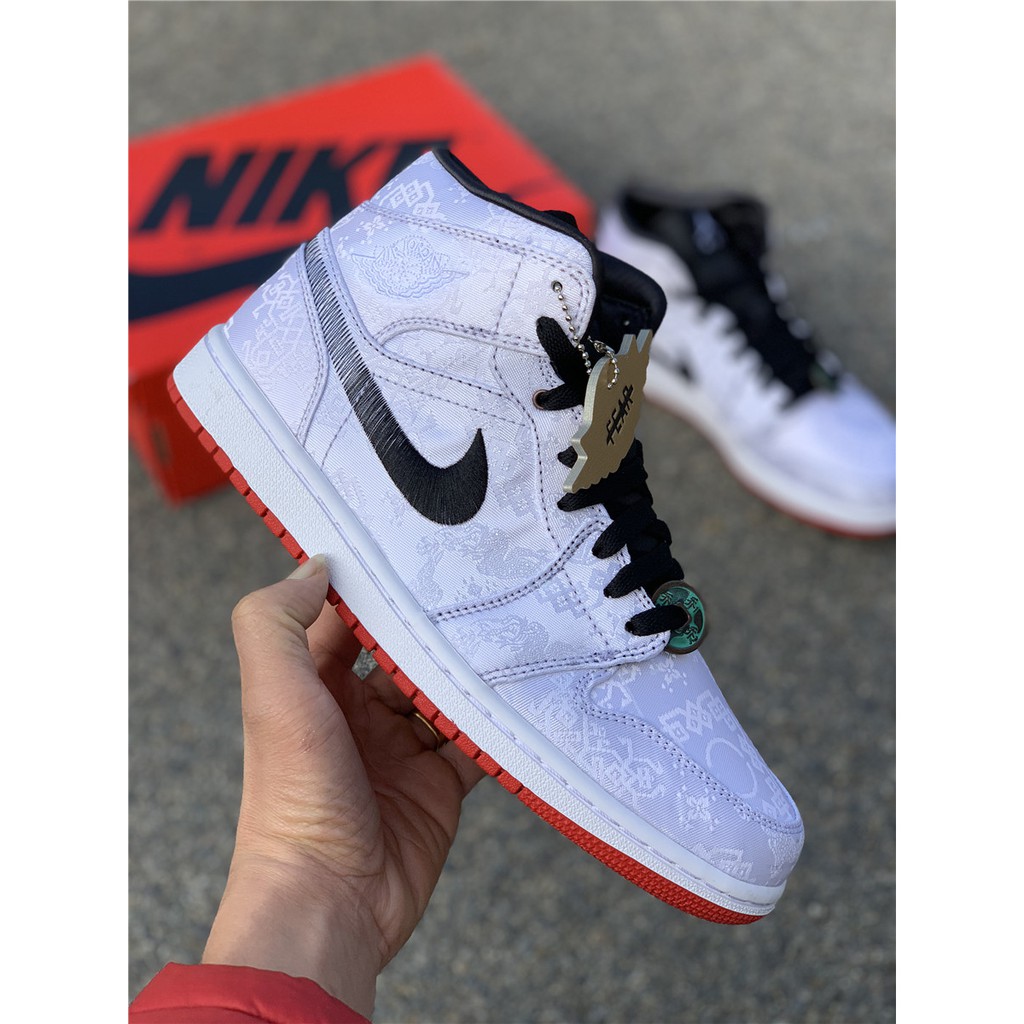 aj 1 mid x clot