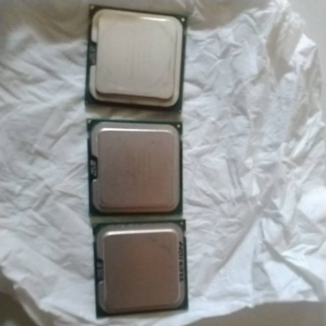 Procesor intel dual core 1.60 - 2.17 ghz  pentium D 3 ghz