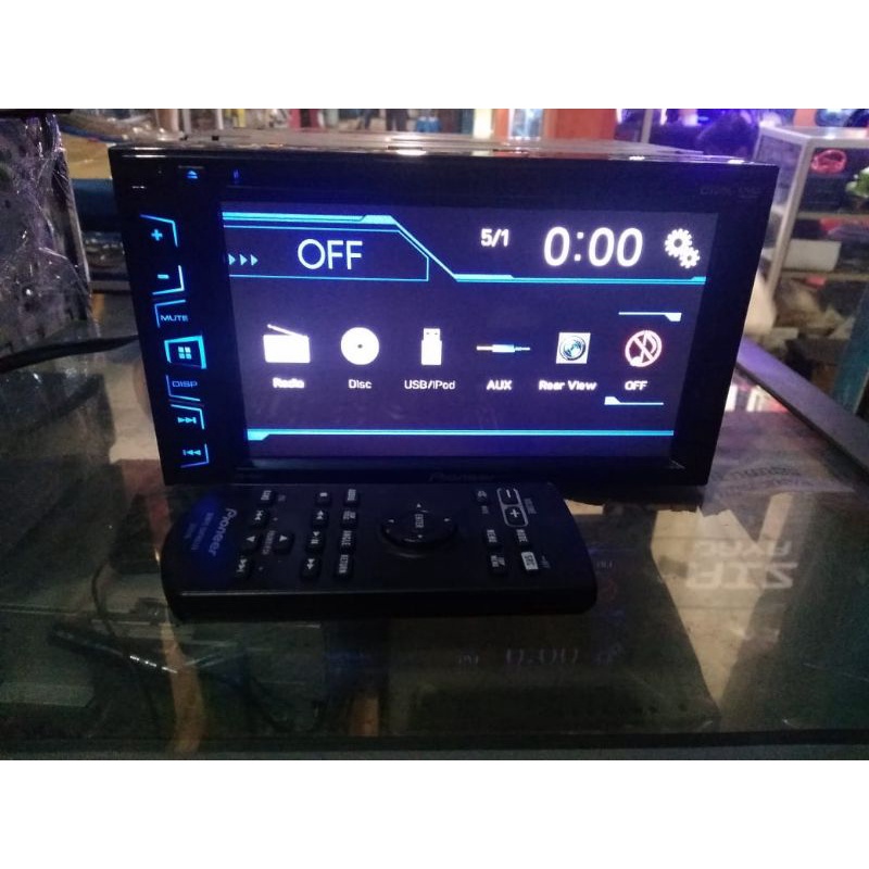 Bluetooth Pioneer doubledin AVH-285BT headunit audio mobil